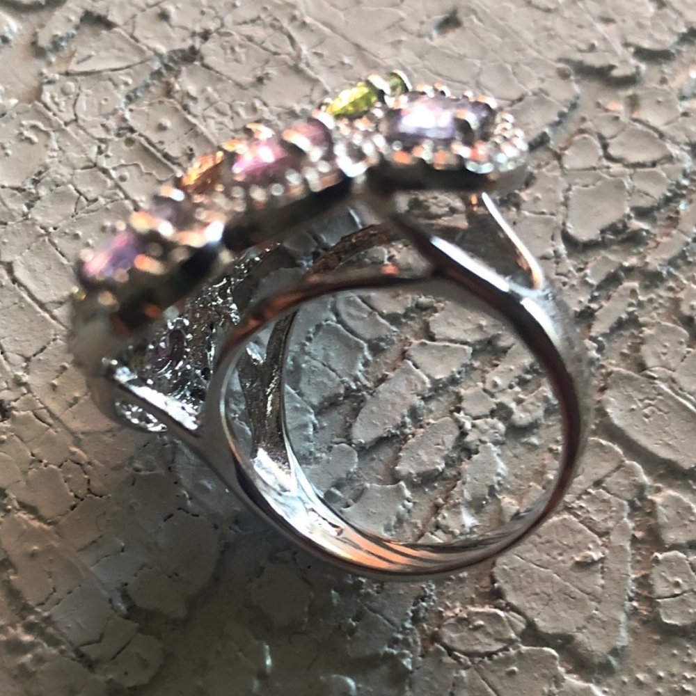 Jewlery ring - Picture 2 of 5